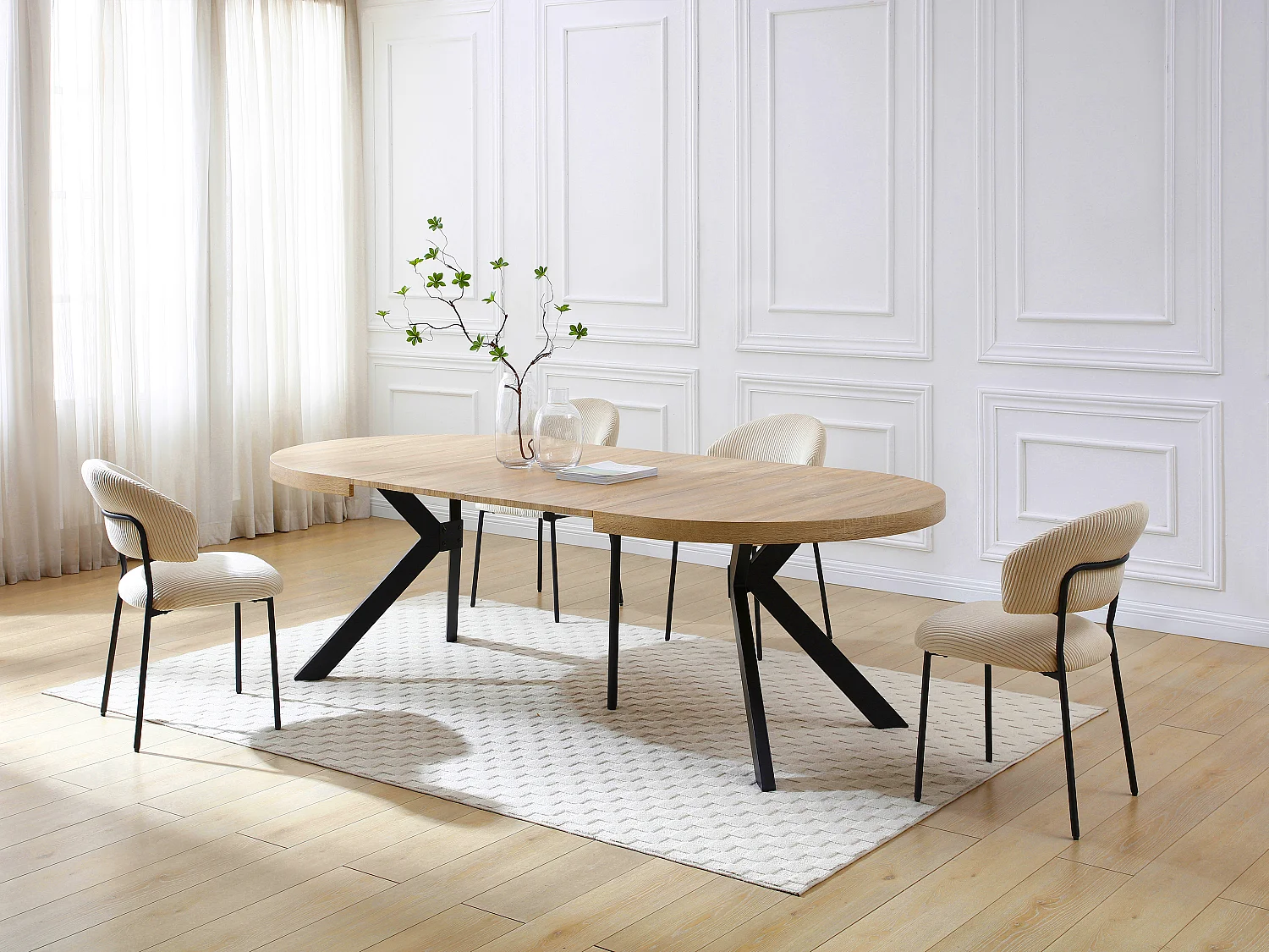 Mesa de comedor extensible 6 a 12 comensales de MDF y acero - Natural claro y negro - KOMONI