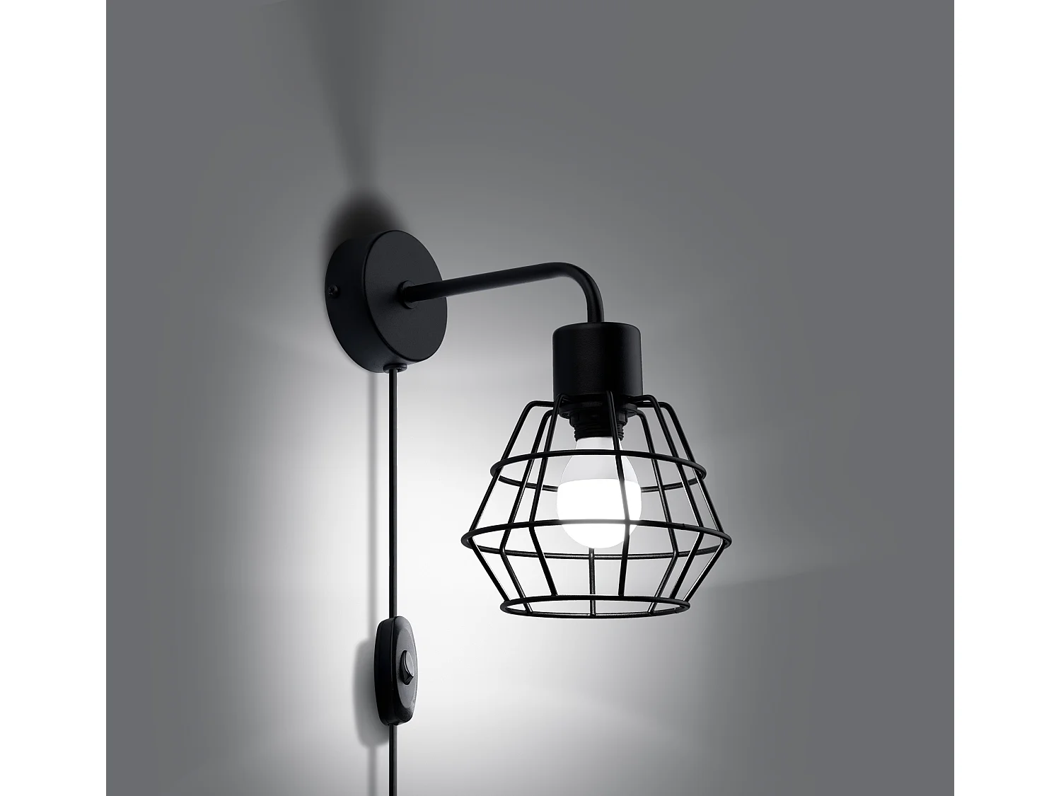 Lampade Da Parete Suba Industriale Di Acciaio - 1 Sorgenti Luminose - L.15 X A.23 Cm - Nero