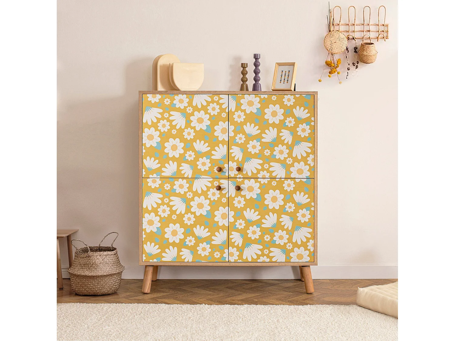 Commode Kaviny L95xH111cm Bois Motif Fleurs Blanc sur fond Jaune