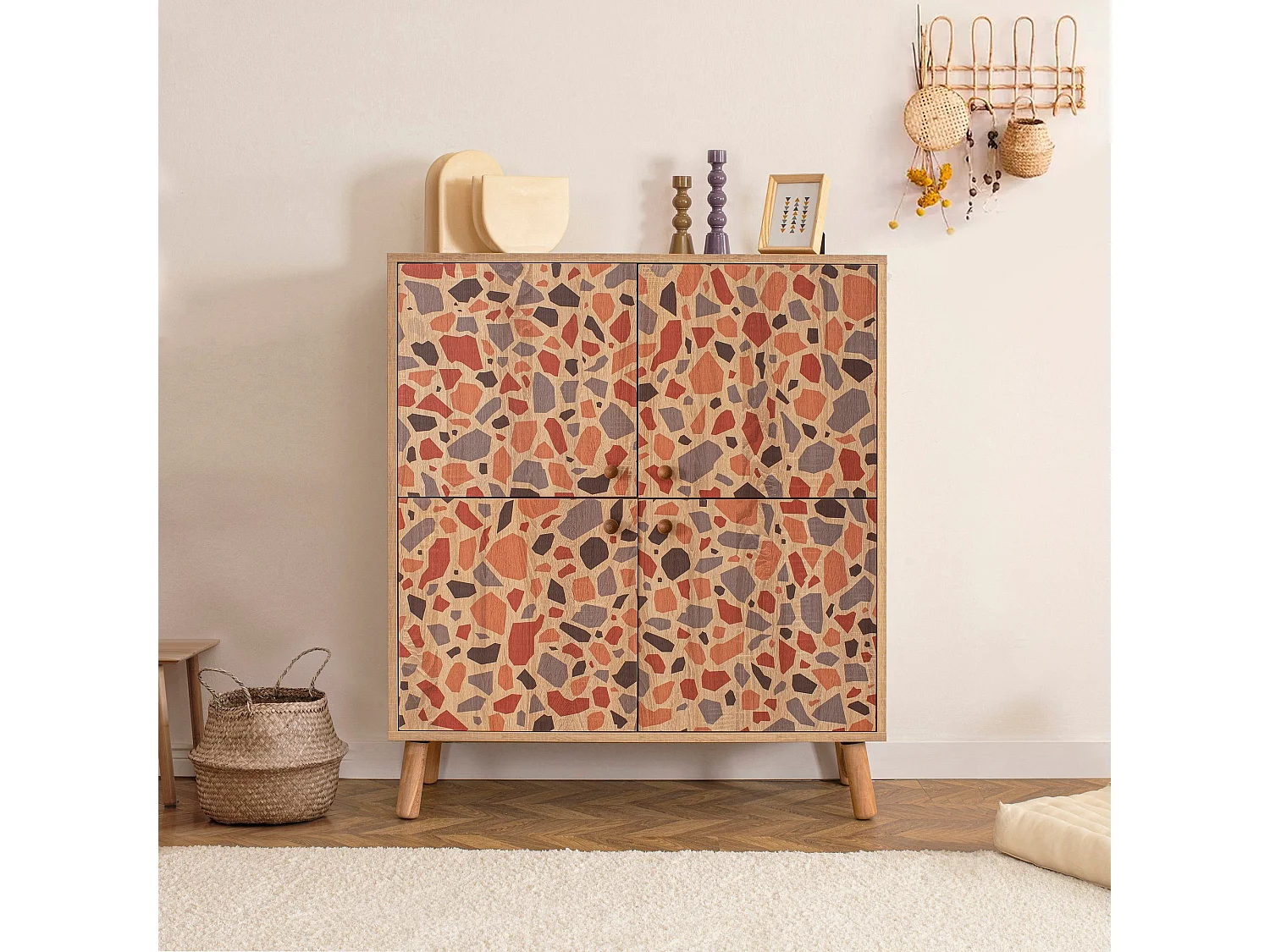 Buffet Kaviny L95xH111cm Bois Motif Abstrait Bleu, Rouge et Orange