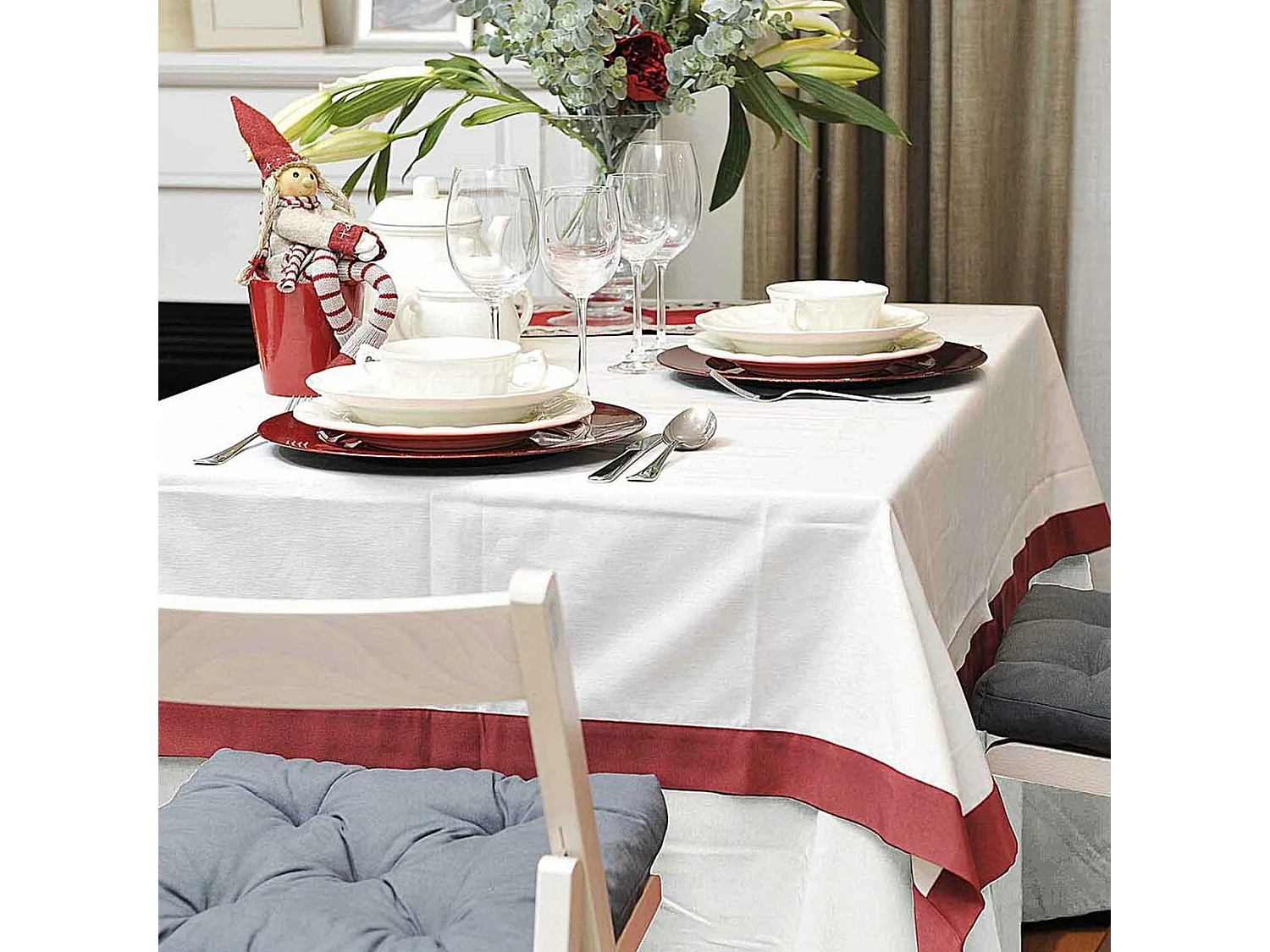 Table en bois de hêtre, fini sans vernis, l: 100 x f: 60 x h: 75 cm