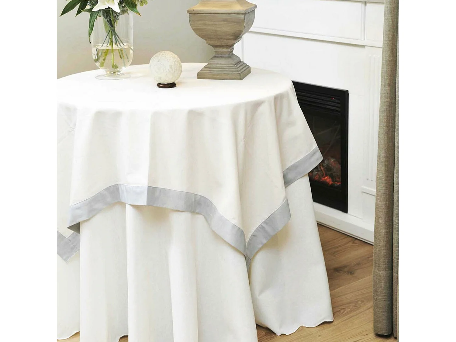 Table ronde gazte, finition sans vernis, 90x90x75 cm