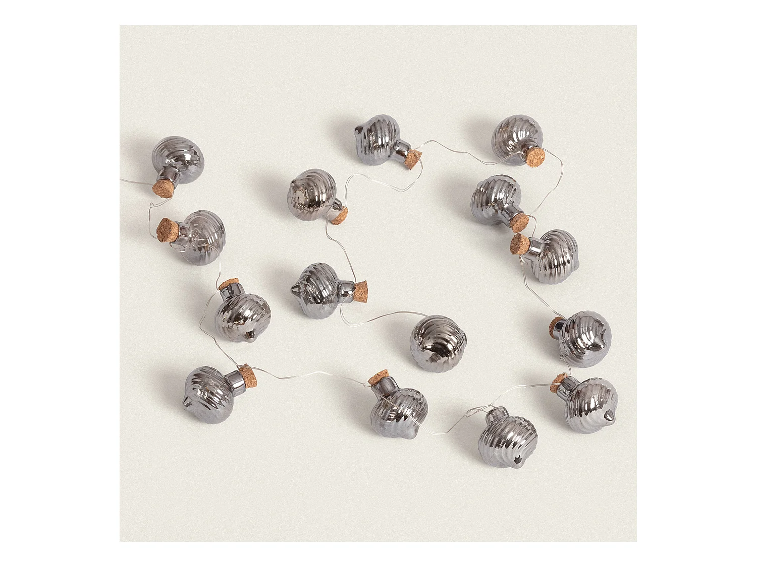 Guirnalda de Luces LED con Batería 2m Onion 2700K Blanco Cálido