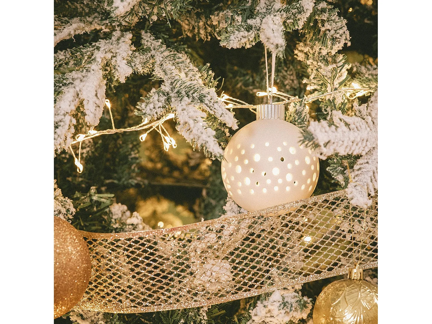 Palla di Natale LED Porcelana con Batteria Estella Bianco