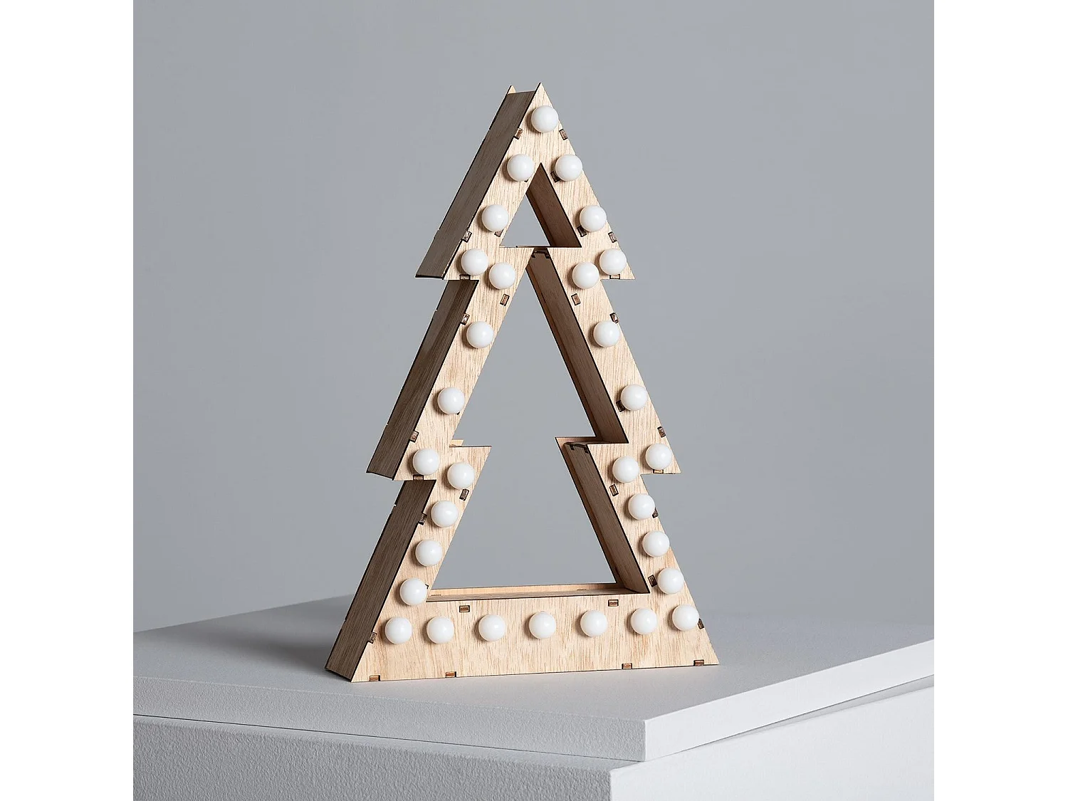 Sapin de Noël LED Bois à Piles Gaspar Naturel