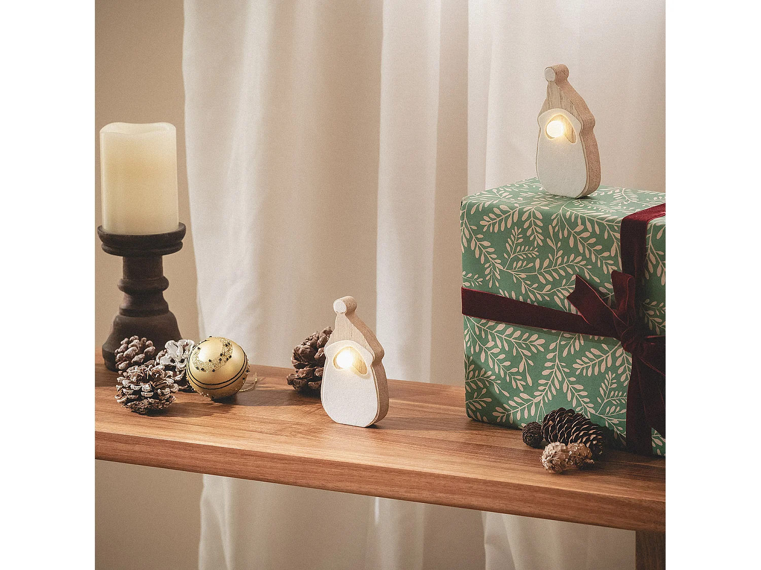 Babbo Natale LED con Batteria Naturale