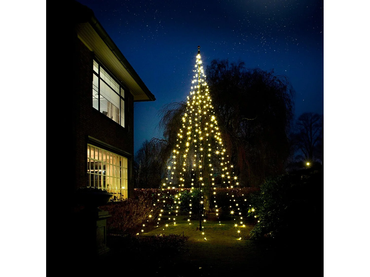 ECD Germany Fahnenmast Lichterkette, 10 Stränge-8m, 360 LED, Warmweiß für Bäume, Schwarz, IP44, Außen, Fahnenstangen Beleuchtung Außenbeleuchtung