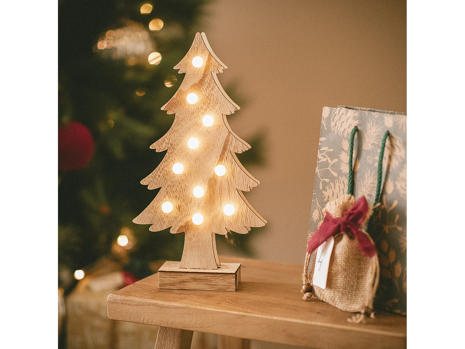 Sapin de Noël LED Wood à Piles Naturel