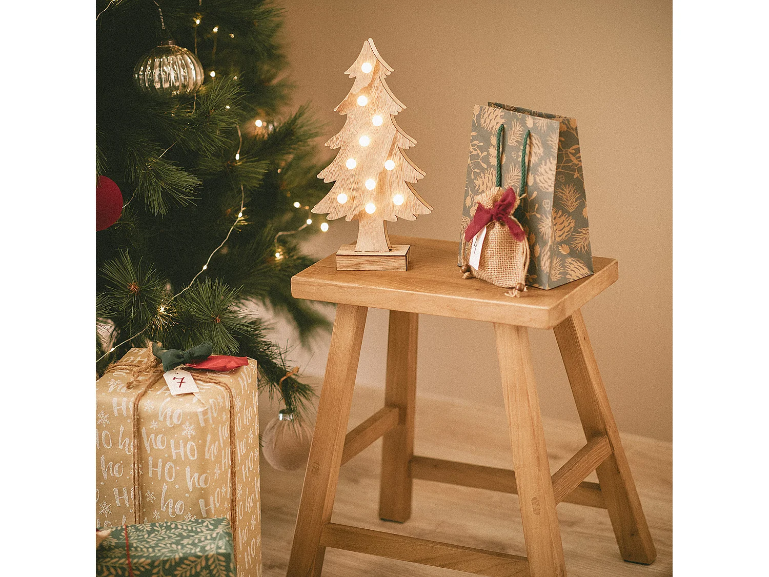 Árbol de Navidad LED Wood con Batería Natural