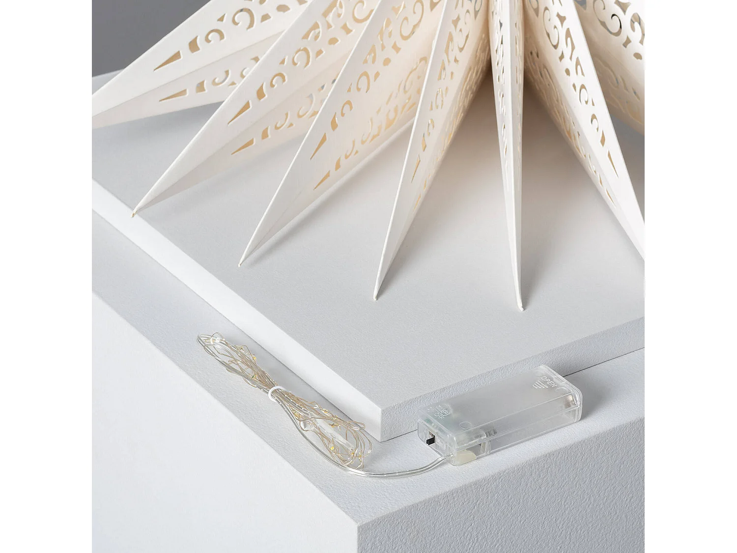 Stella LED Carta a Pile Araby Bianco