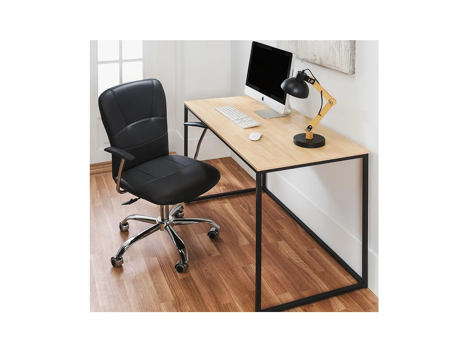 Bureau MIA. Plateau en bois couleur chêne nordique. Pieds en métal noir. 120x60x75cm