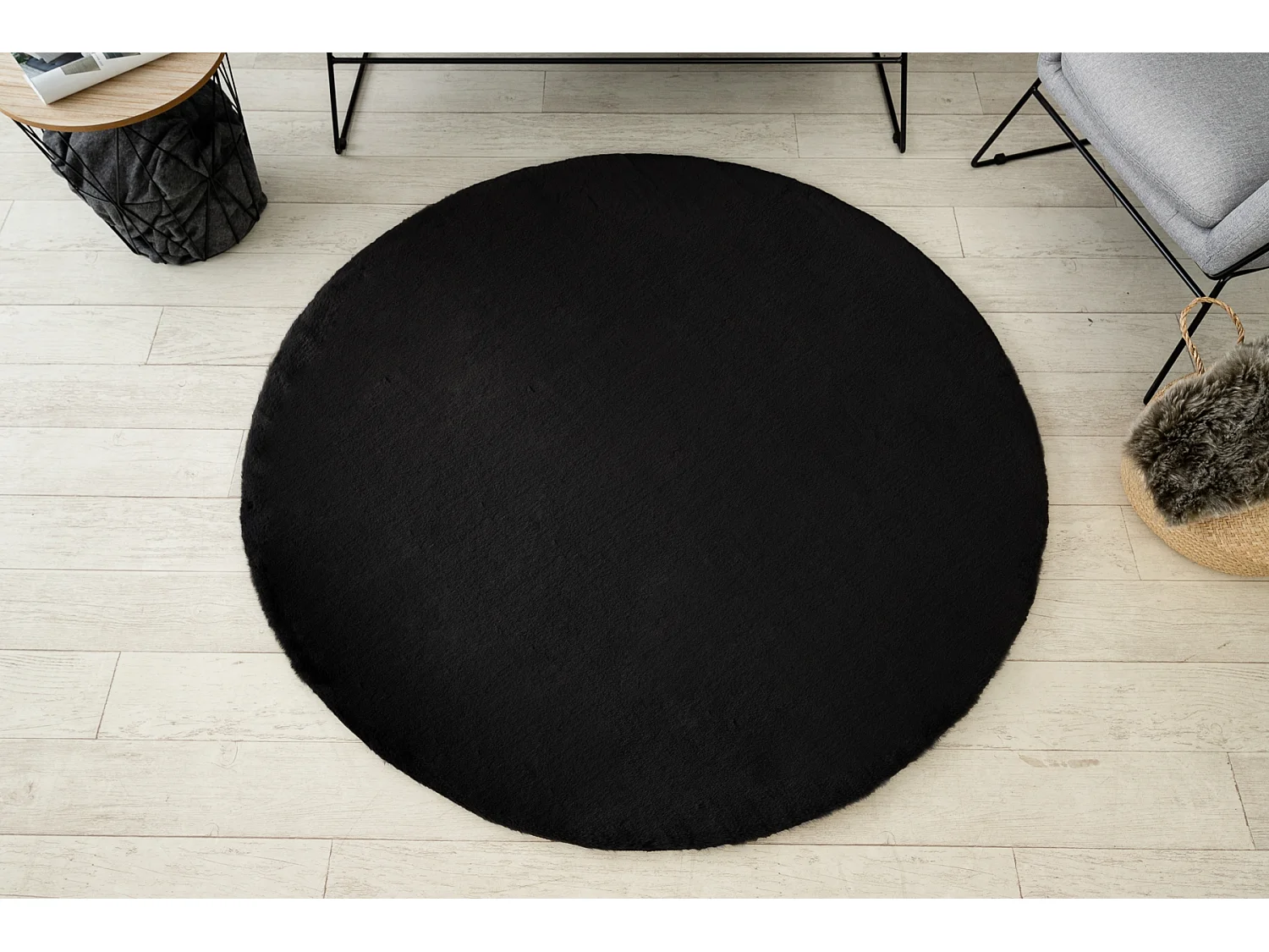 Tapis BUNNY cercle noir IMITATION DE FOURRURE DE LAPIN cercle 160 cm