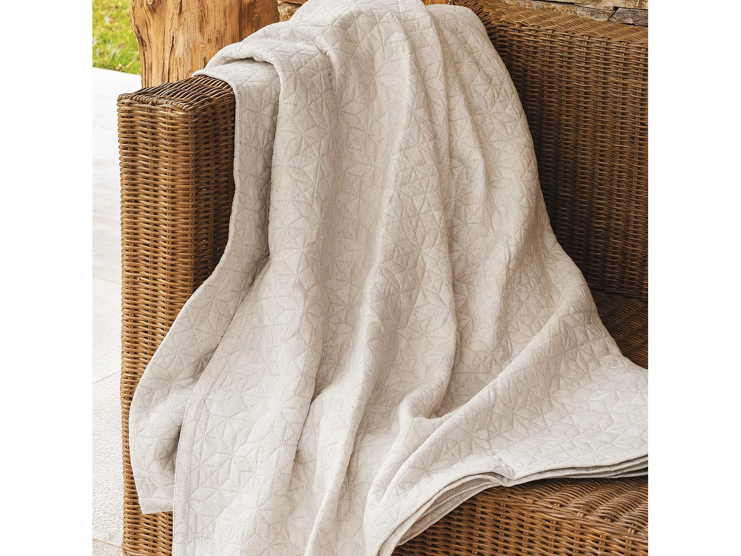 Dessus de lit Jacquard 230x250 cm GUETHARY coton et polyester blanc