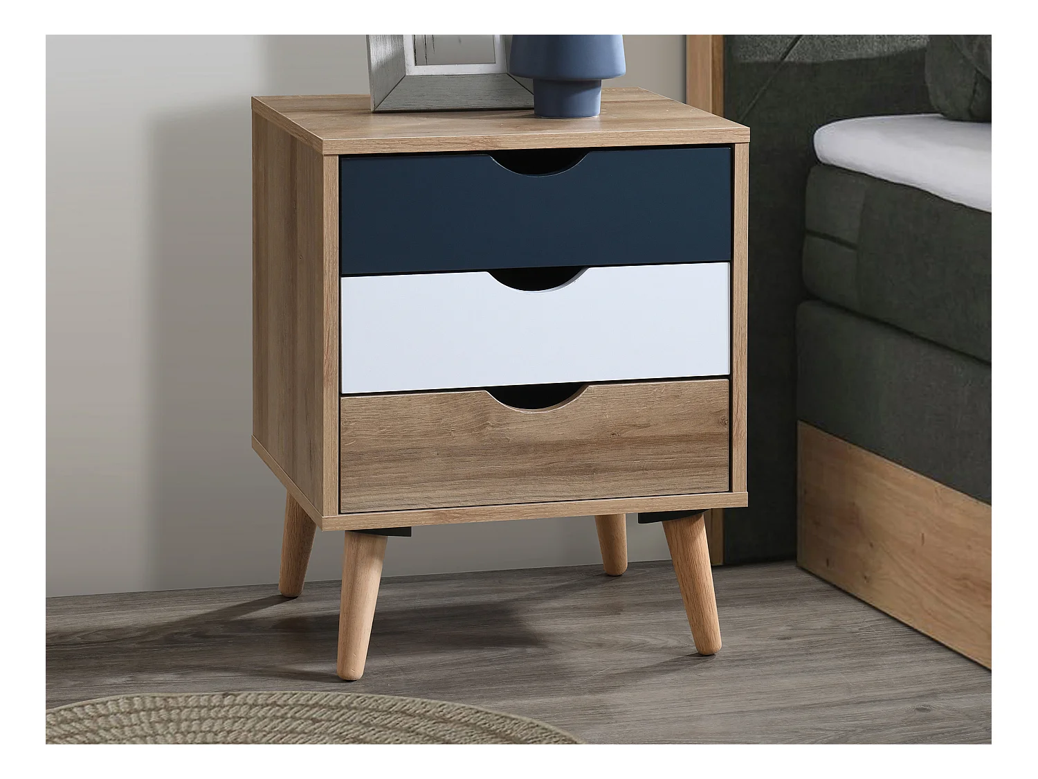 Lot de 2 tables de chevet avec 3 tiroirs - Coloris : Naturel, blanc et bleu marine - LURVIA