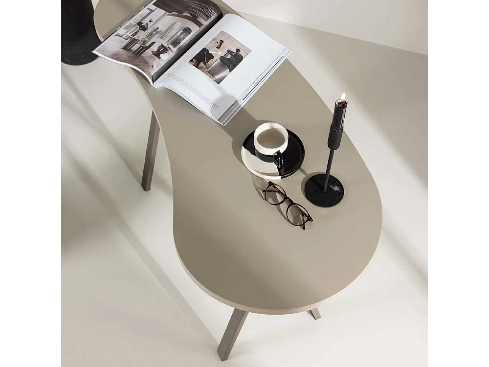 Holmestrand Schreibtisch beige.