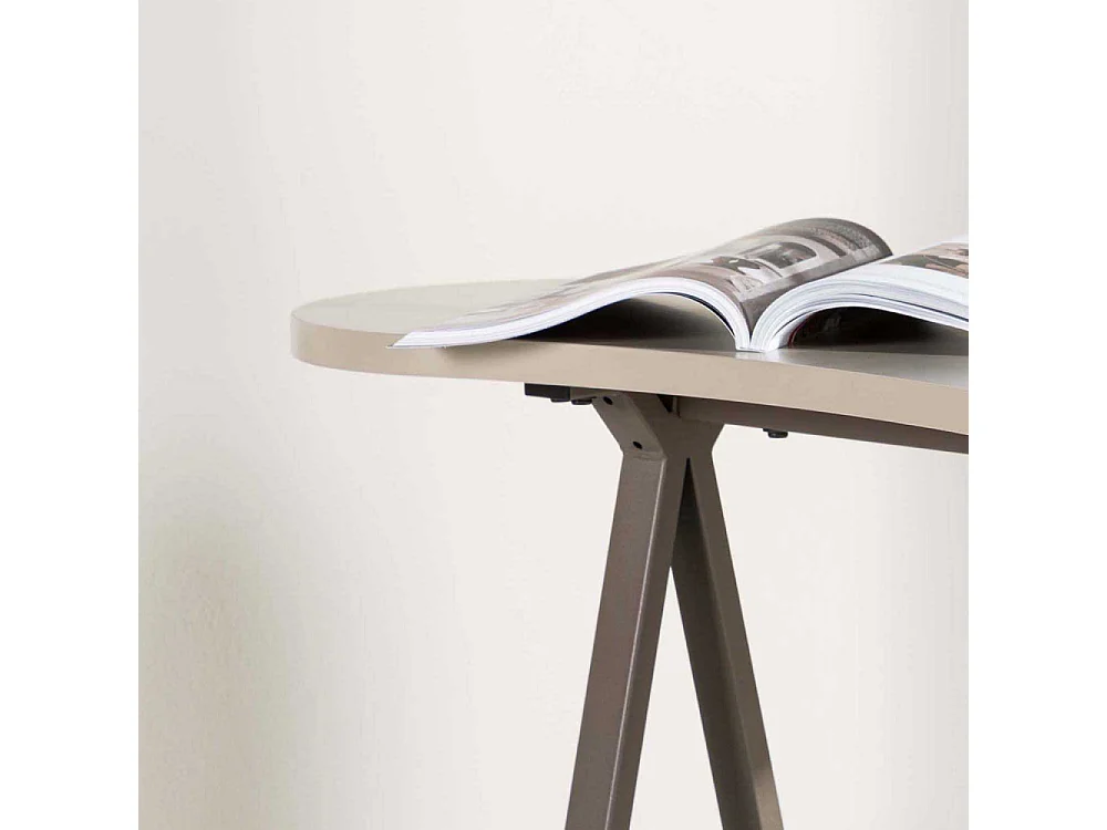 Holmestrand Schreibtisch beige.