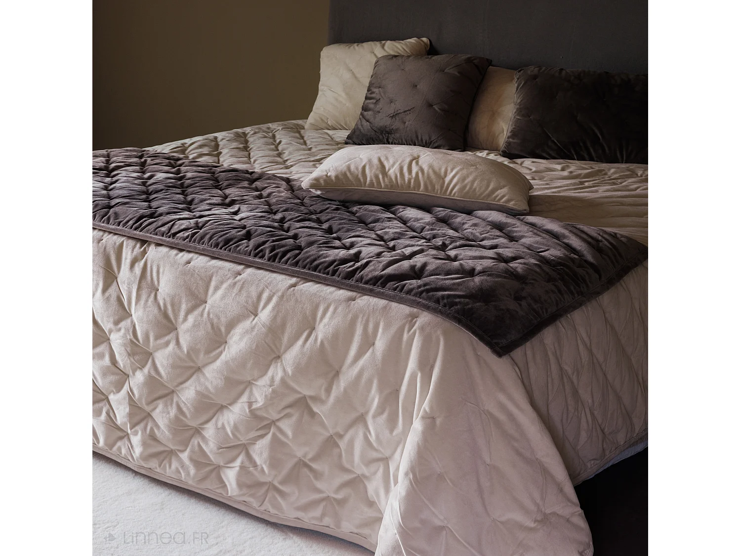 Housse de coussin 45x45 GIPSY velours piquage points brodés blanc Naturel