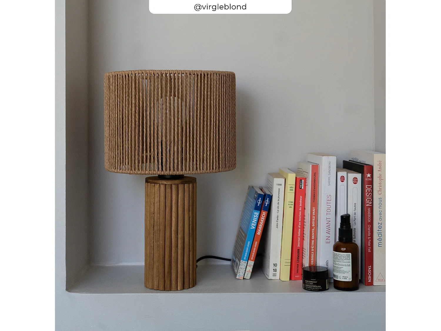 Lampada di carta in corda con base in legno - Mira