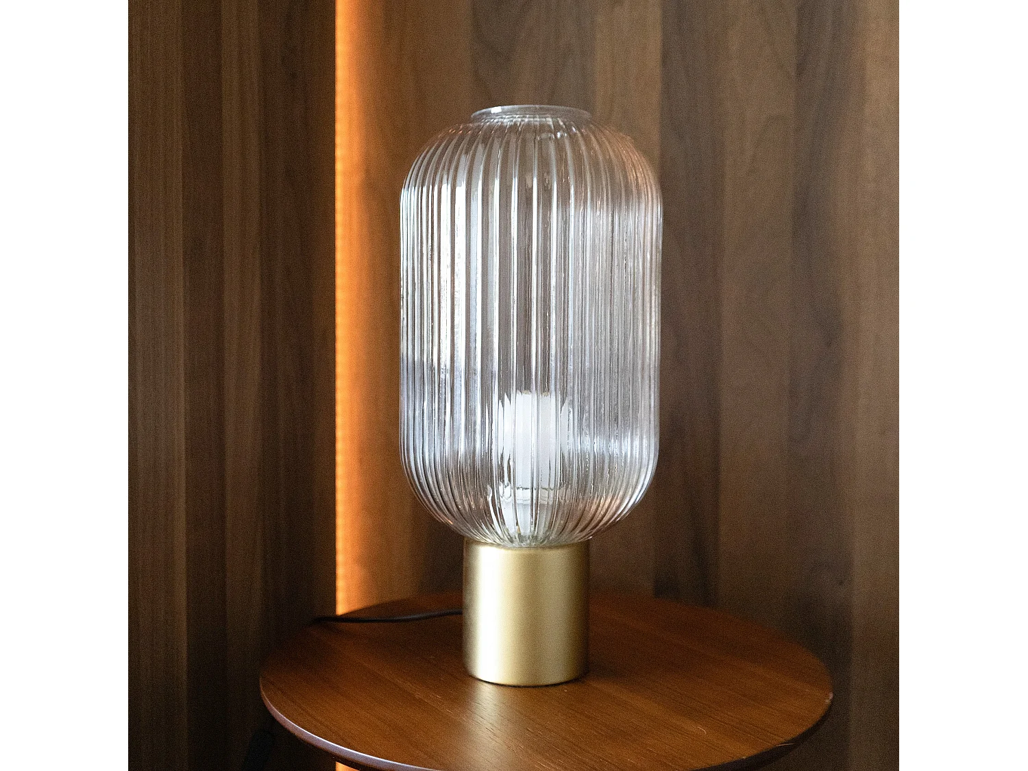 Lampada da tavolo in vetro ondeggiato - Lou