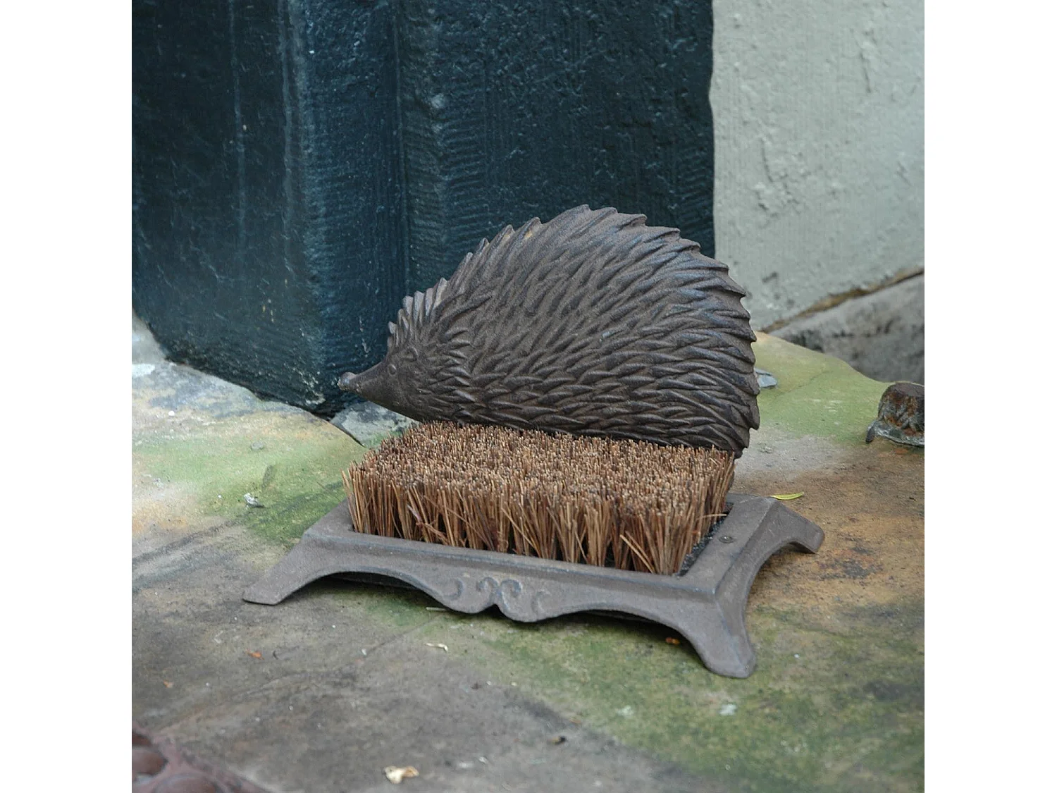 Spazzola per la pulizia delle scarpe in ghisa e fibra di cocco Hedgehog