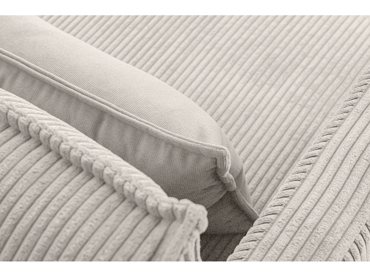 Loftsofa - Metallbeine - 2 Kissen inklusive - Velours - cremefarben - GANZO