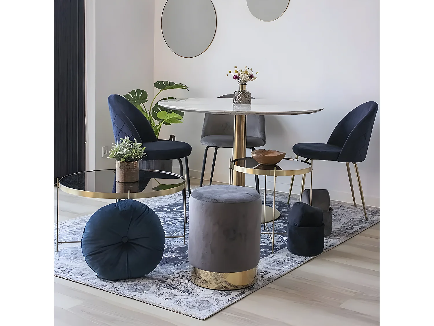 TYROL - Table Repas Ø110cm Plateau MDF Aspect Marbré et Pied Métal Doré