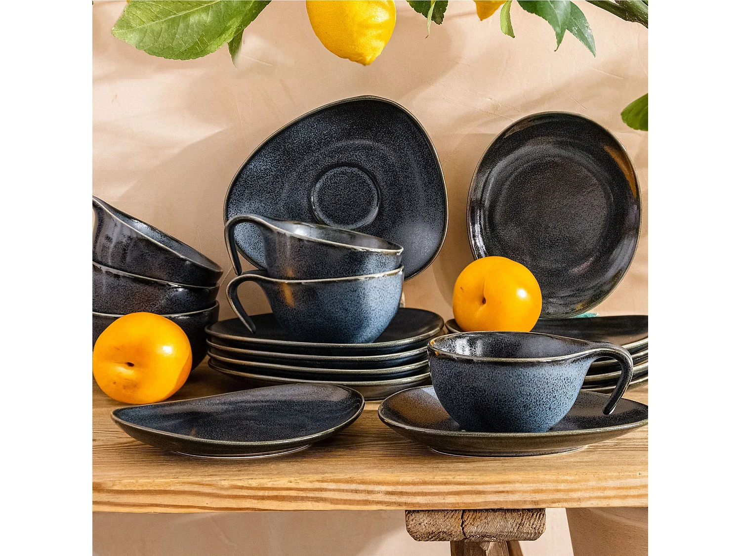 Kaffeeservice (18er-Set) - Porzellan - schwarz - TIME BLACK