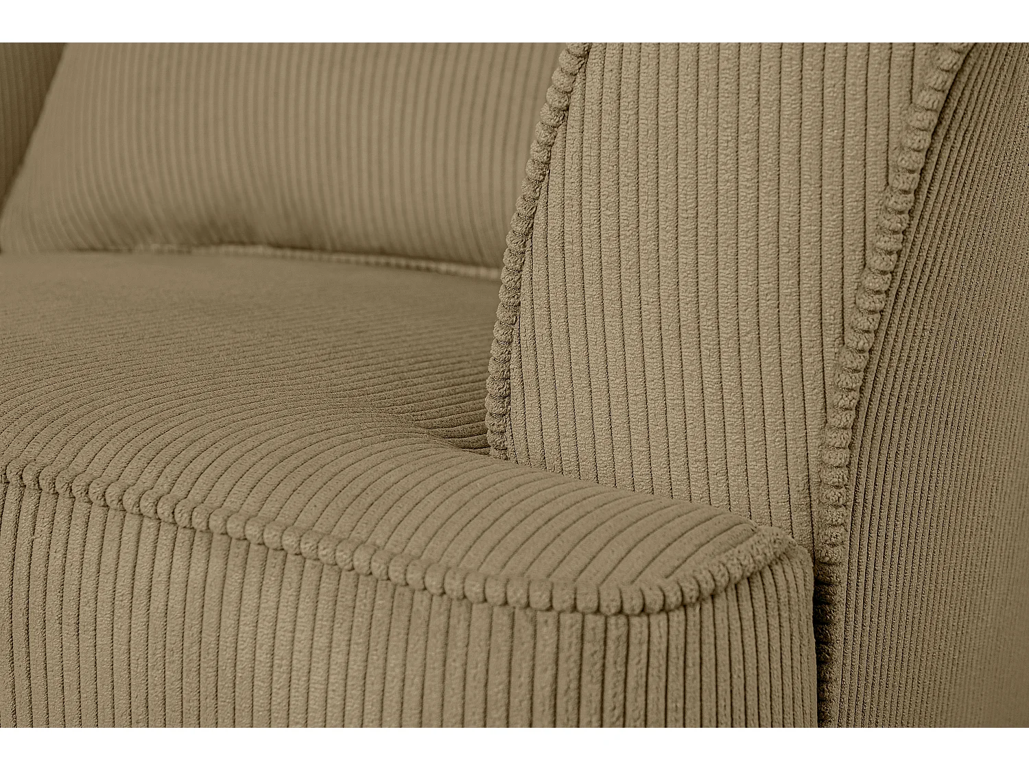 Klassischer Ohrensessel - creme - STRALIS