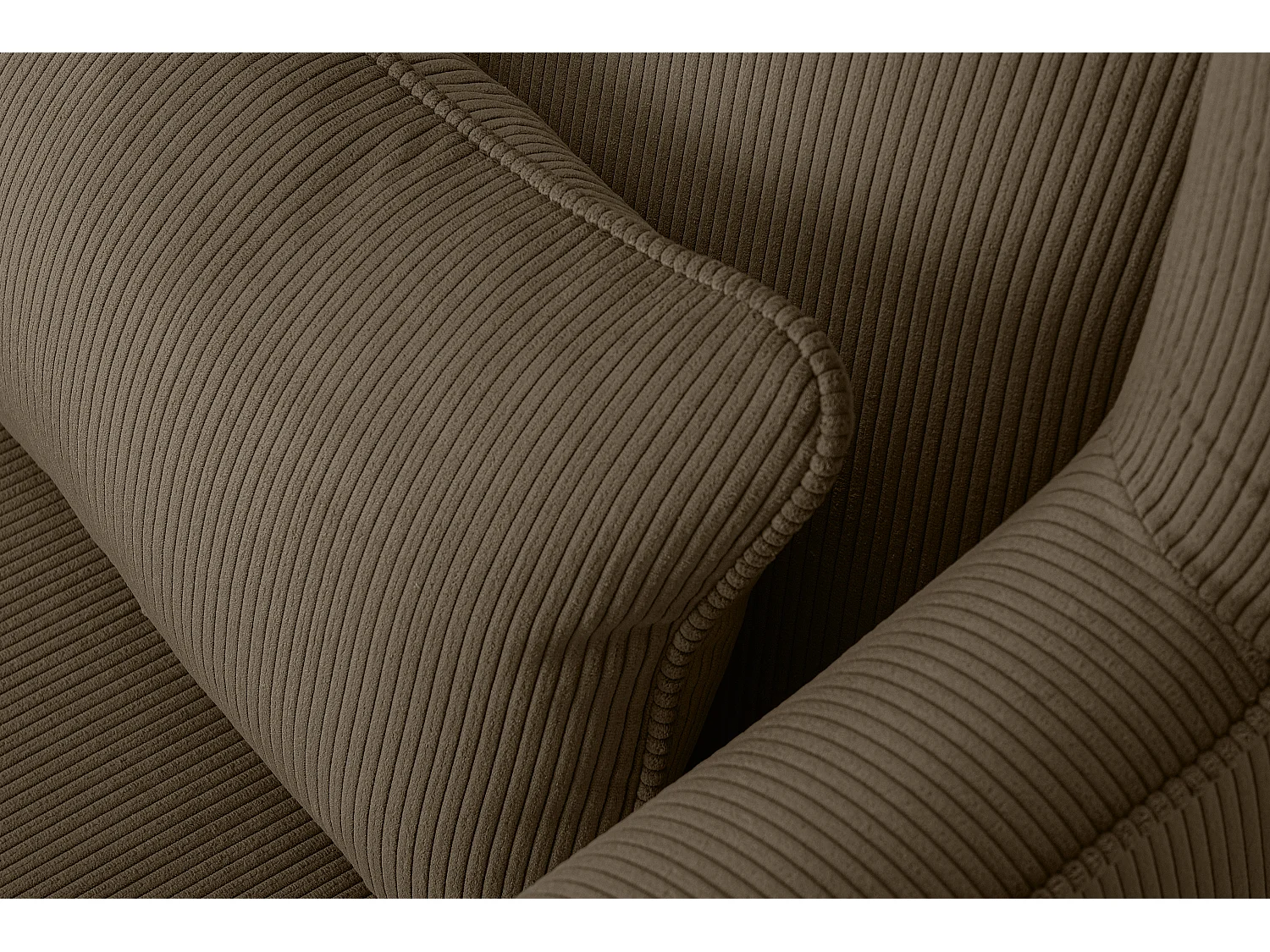 Klassischer Ohrensessel - braun - STRALIS