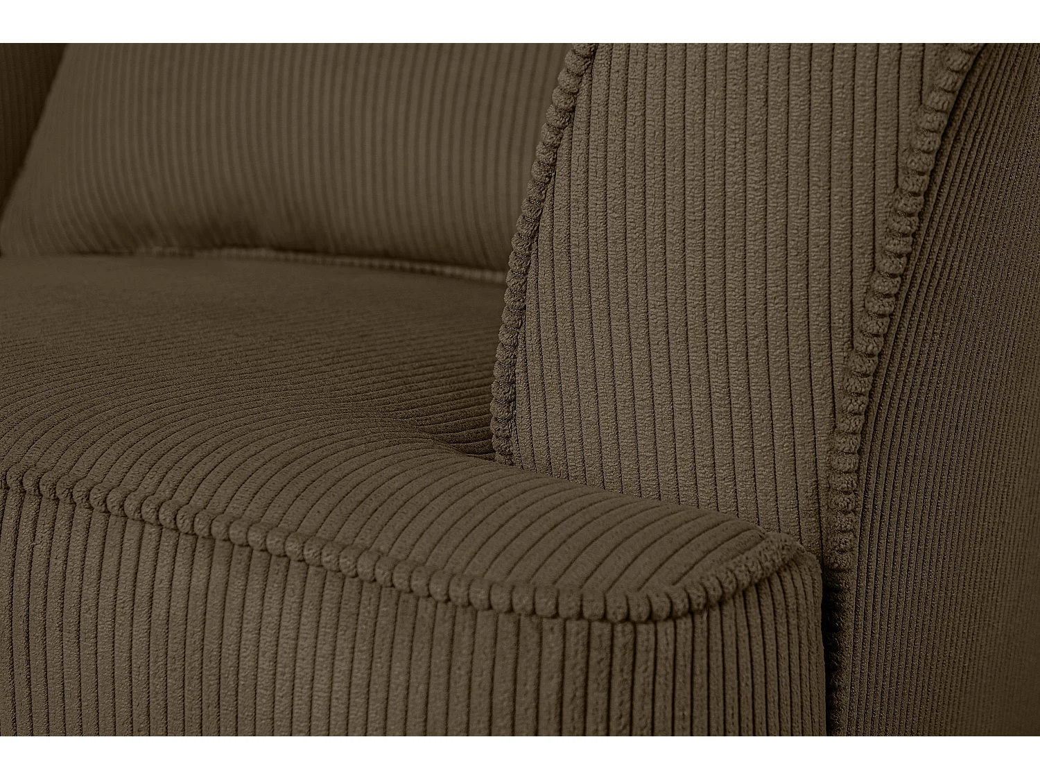 Klassischer Ohrensessel - braun - STRALIS