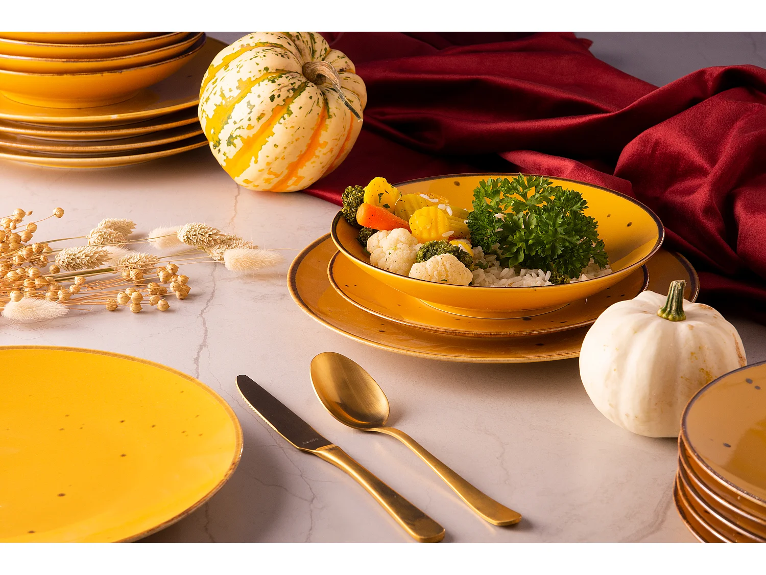 Tafelservice für 6 Personen (18 Tlg.) - Porzellan -  Gelb - ALUMINA