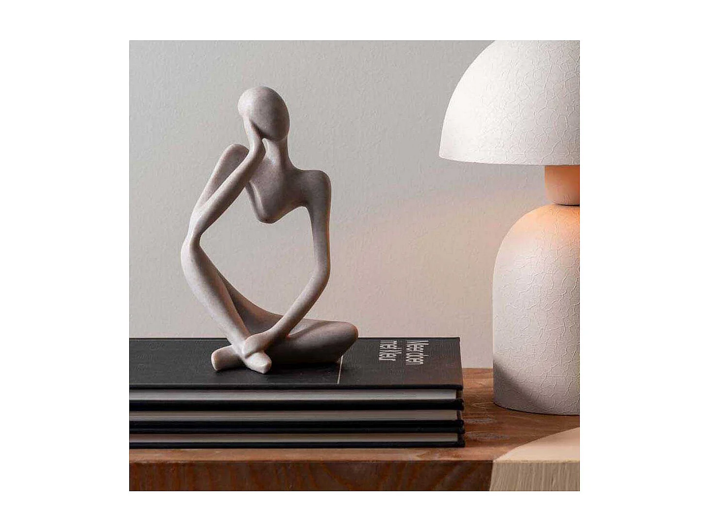 Statuette silhouette en polyrésine Imagine