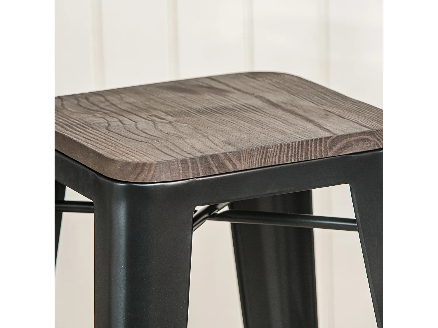 Lot de 4 tabourets de bar en métal et frêne naturel