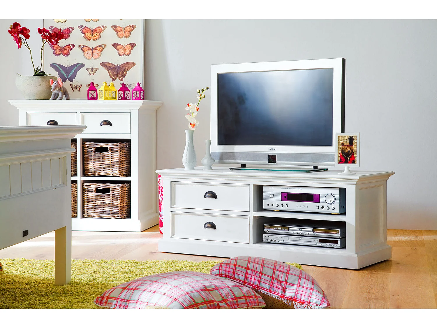 Halifax Meuble TV avec 2 tiroirs et 1 tablette de rangement, blanc.