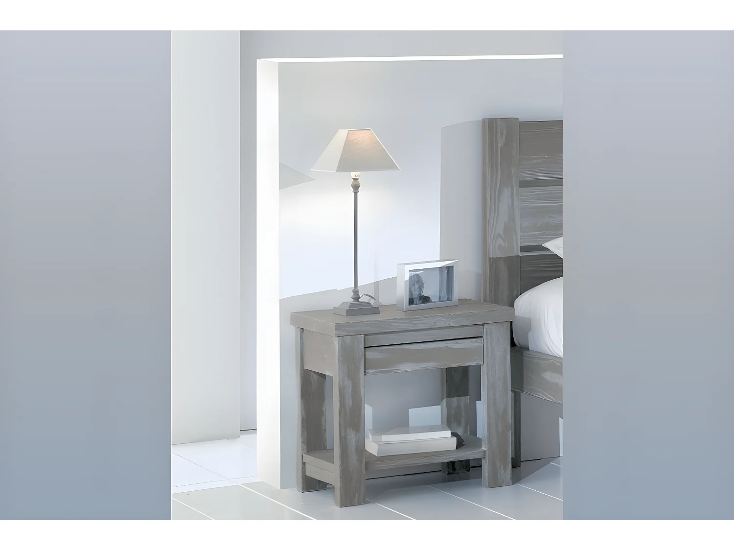 table de chevet en pin massif des landes volda - sépia brossé