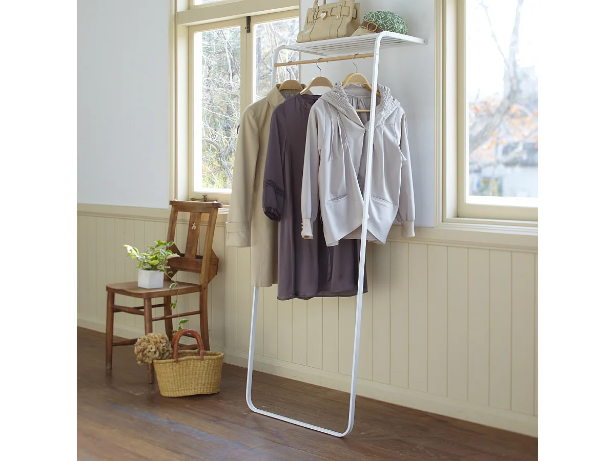 Porte-manteau incliné avec étagère H160 cm - TOWER