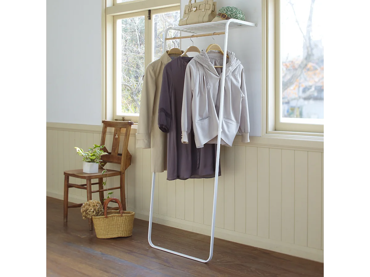 Porte-manteau incliné avec étagère H160 cm - TOWER