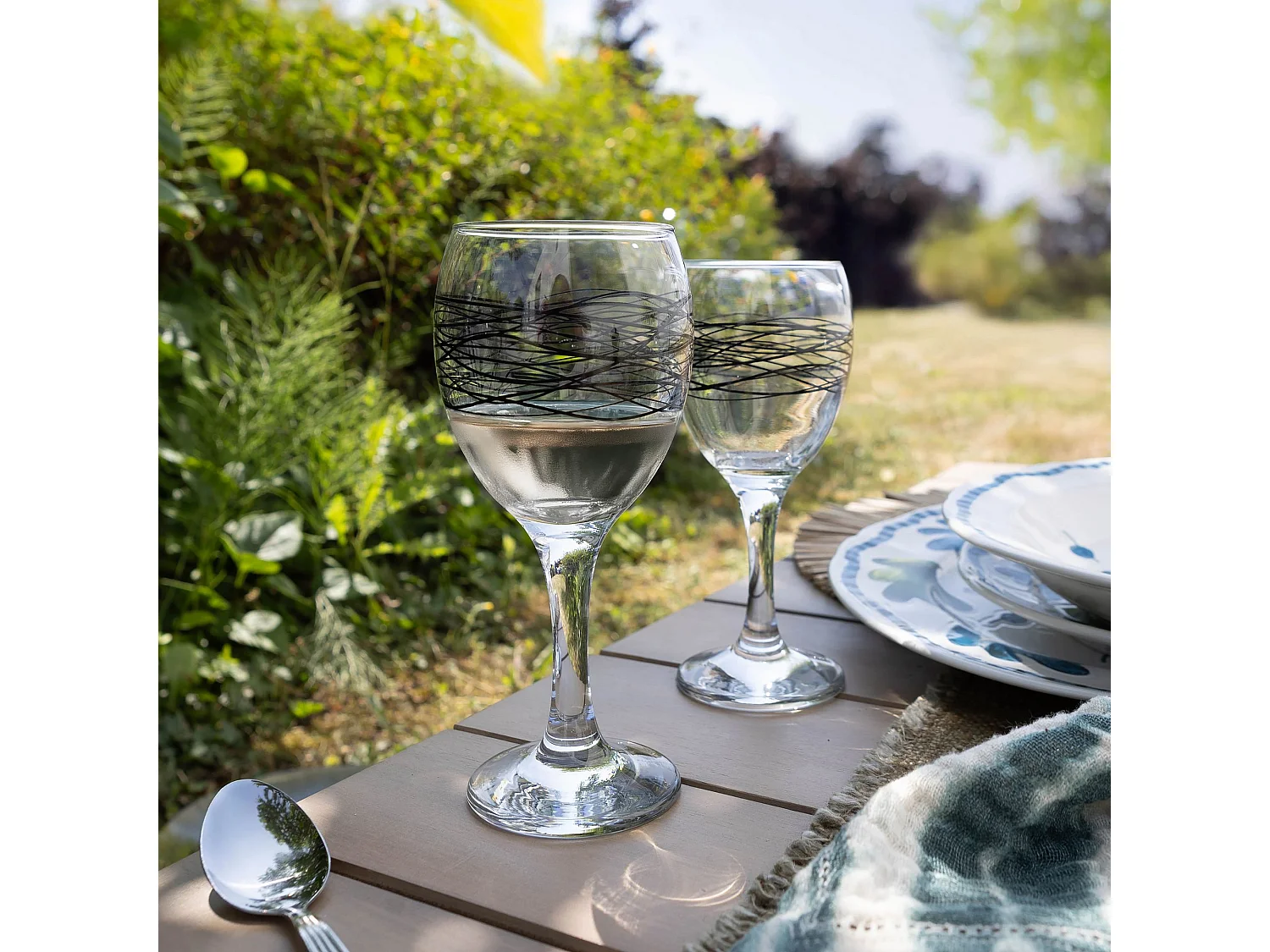 Novastyl - Lot 6 Verres A Pied Serpentin 24.5cl En Verre Avec Ligne Noire