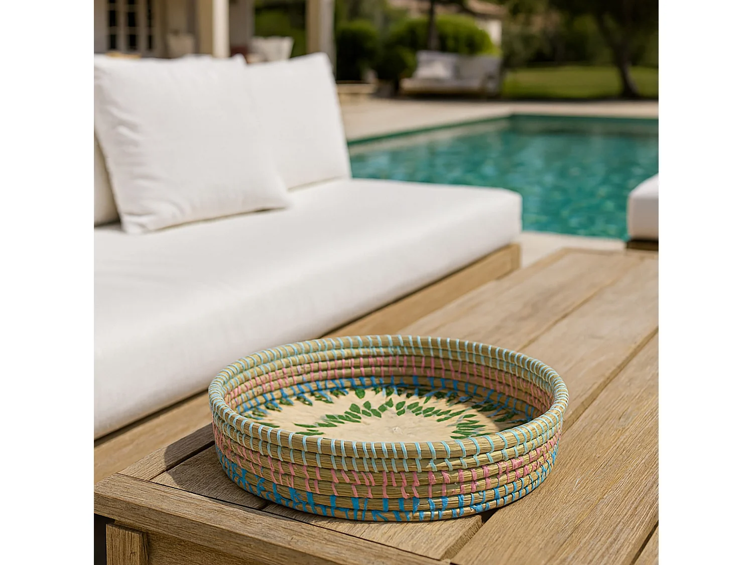 Now's Home - Plateau Rond En Jonc De Mer Et En Nacre D33xh6cm Paros