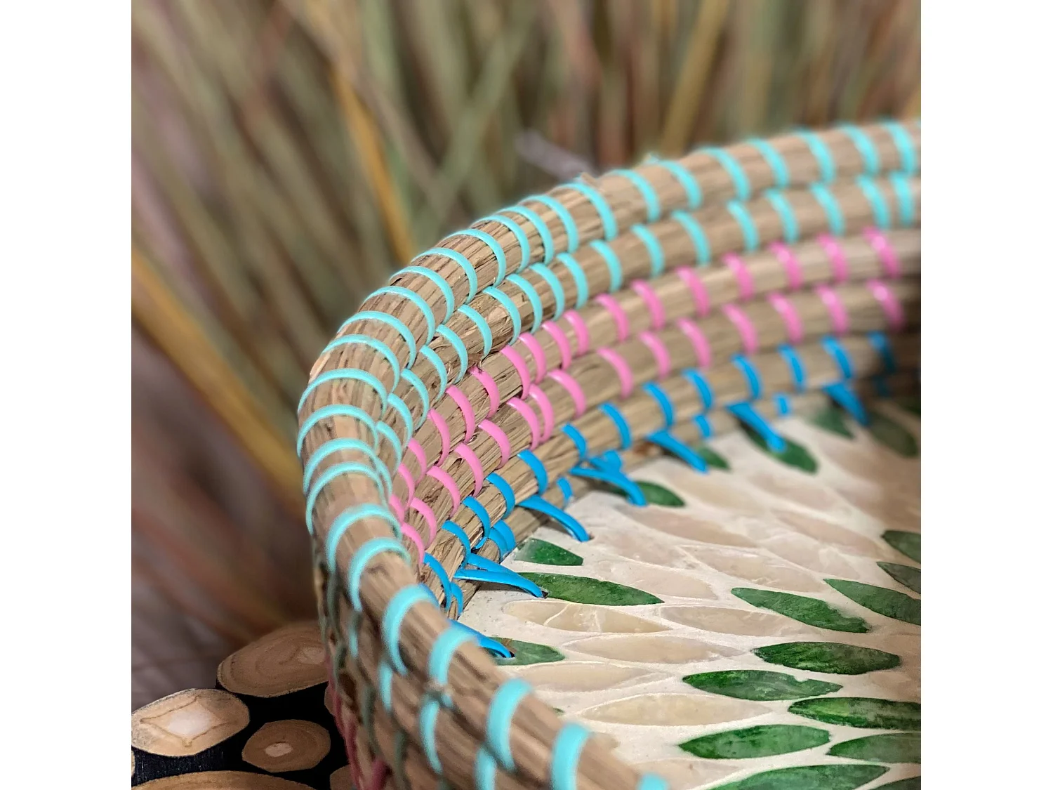 Now's Home - Plateau Rond En Jonc De Mer Et En Nacre D33xh6cm Paros