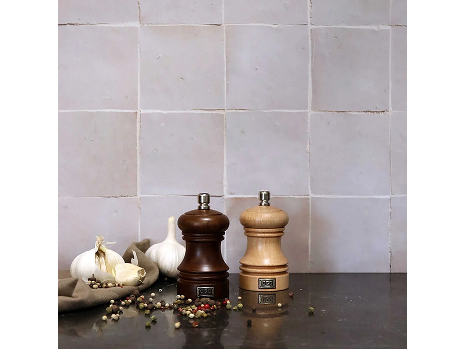 Ogo Living - Moulin A Poivre 10cm Bois Naturel Professionnel