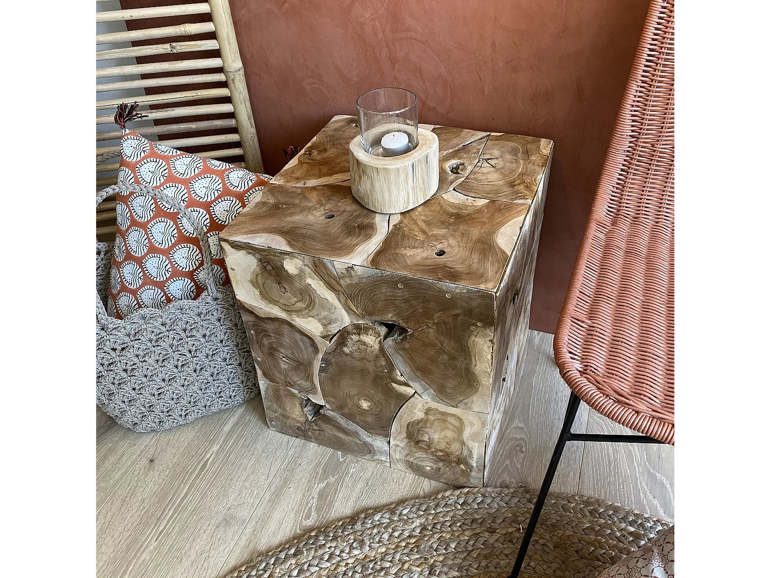 Now's Home - Meuble D'appoint En Racine De Teck Assemble 40x40x Ht45 Cm Solene