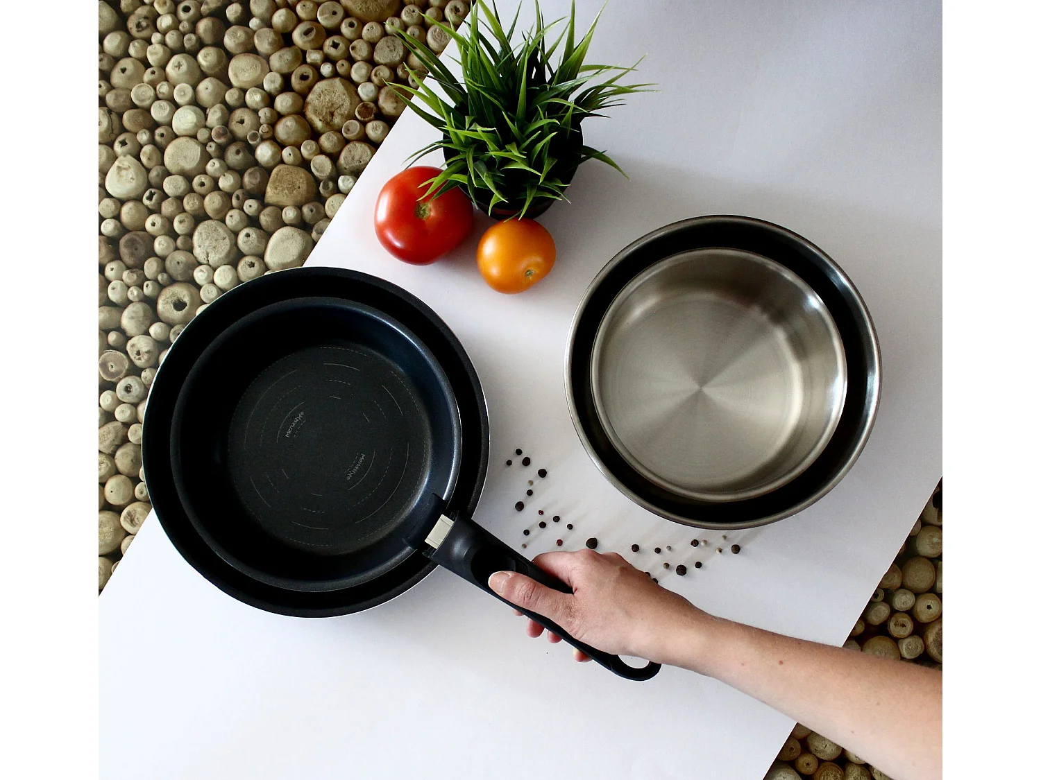 Menastyl - Poele Amovible Iris En Aluminium Et Induction 24 Cm