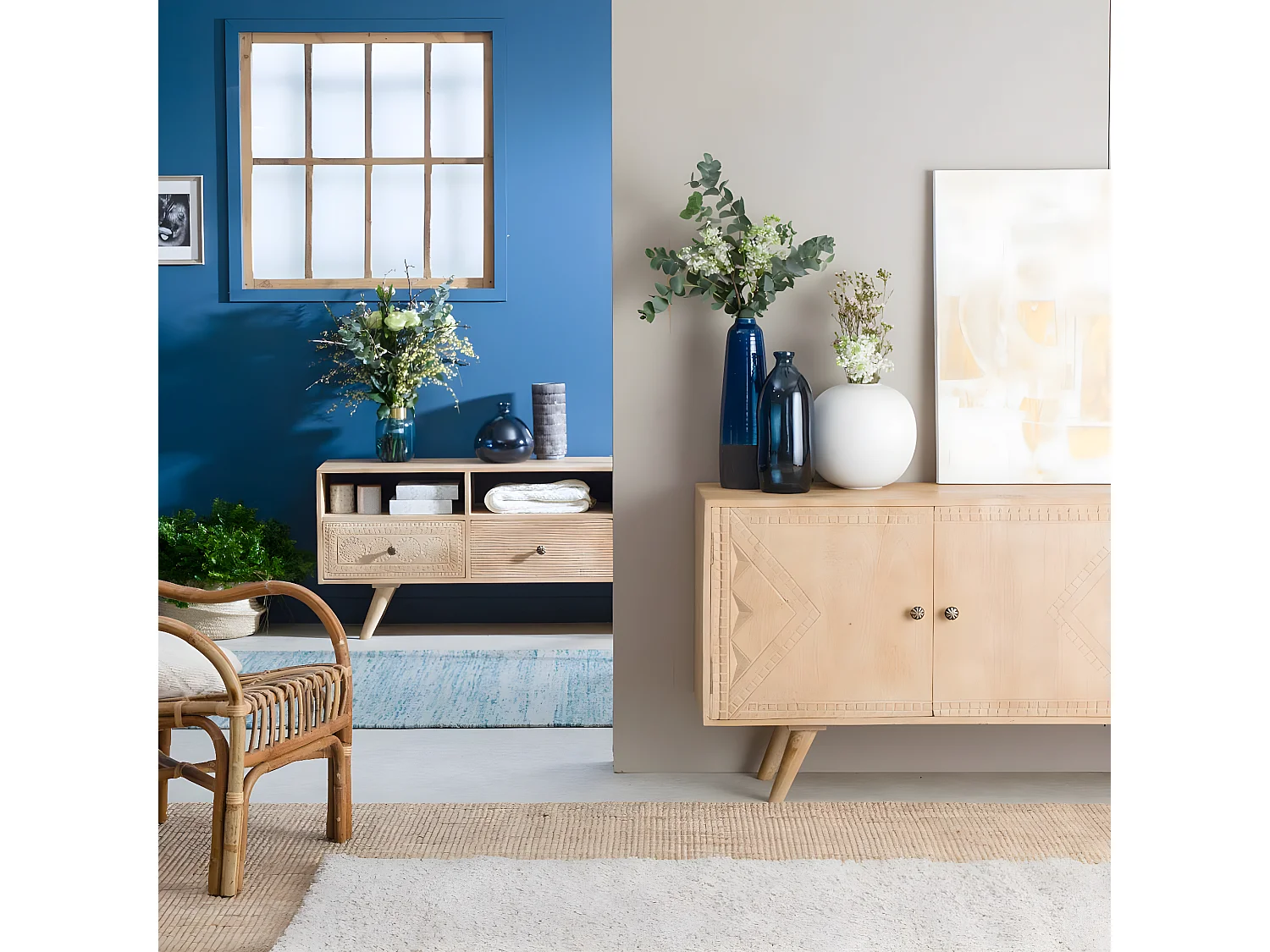 Buffet de madera de mango blanqueado Kamila estilo escandinavo con almacenamiento definido