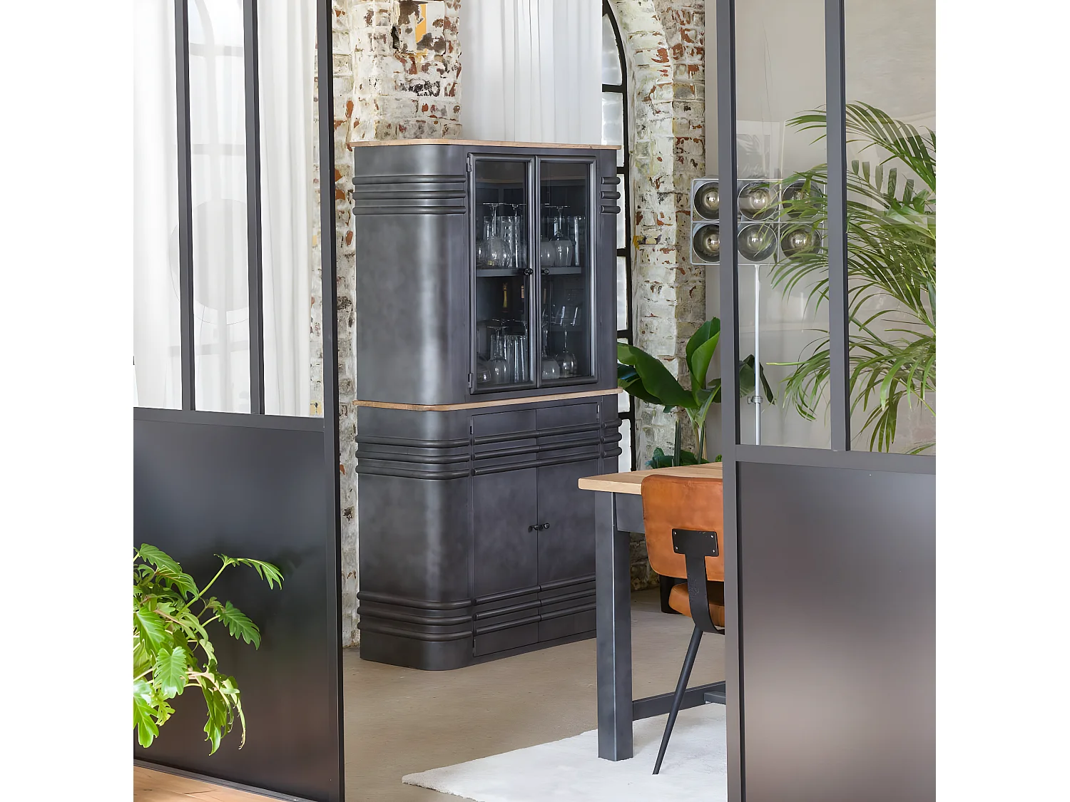 Buffet haut en métal Locker