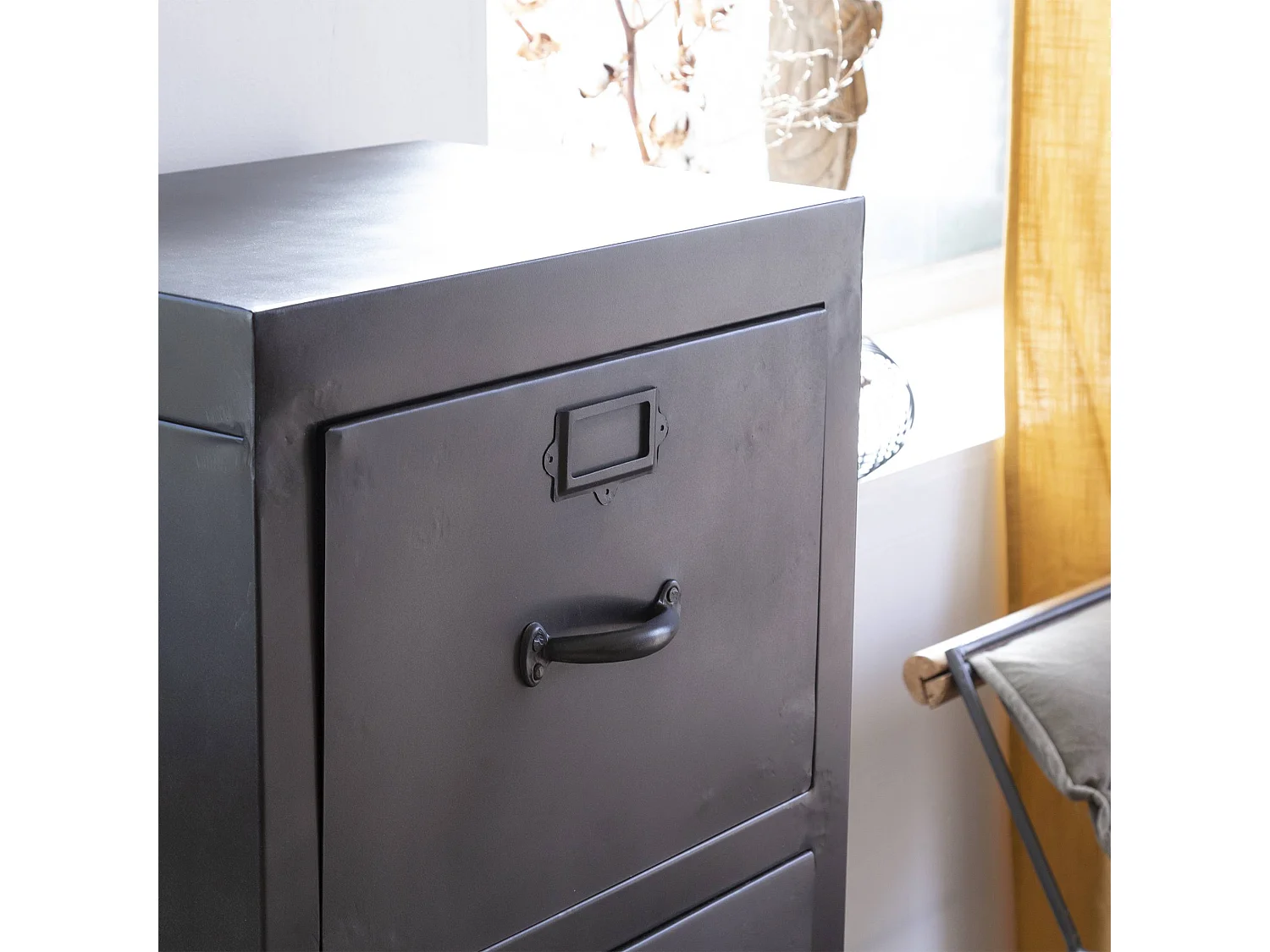 Chiffonnier en métal noir 3 tiroirs Lenny