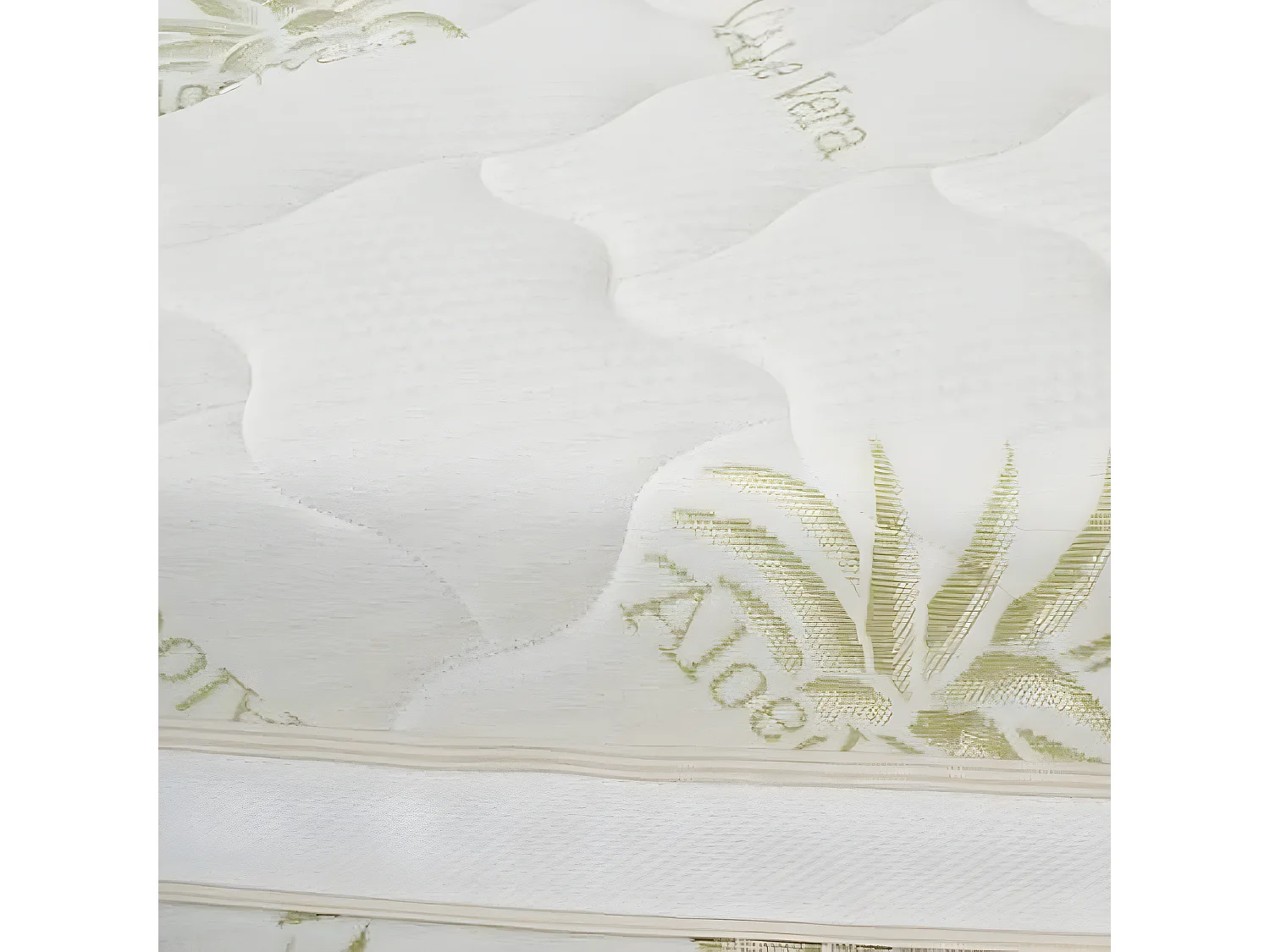 Colchón viscoelástico - 4 capas - desenfundable - funda aloe vera 80x190