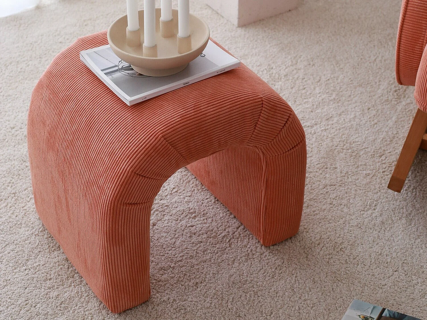 Pouf design Sara Velours côtelé Rouge brique