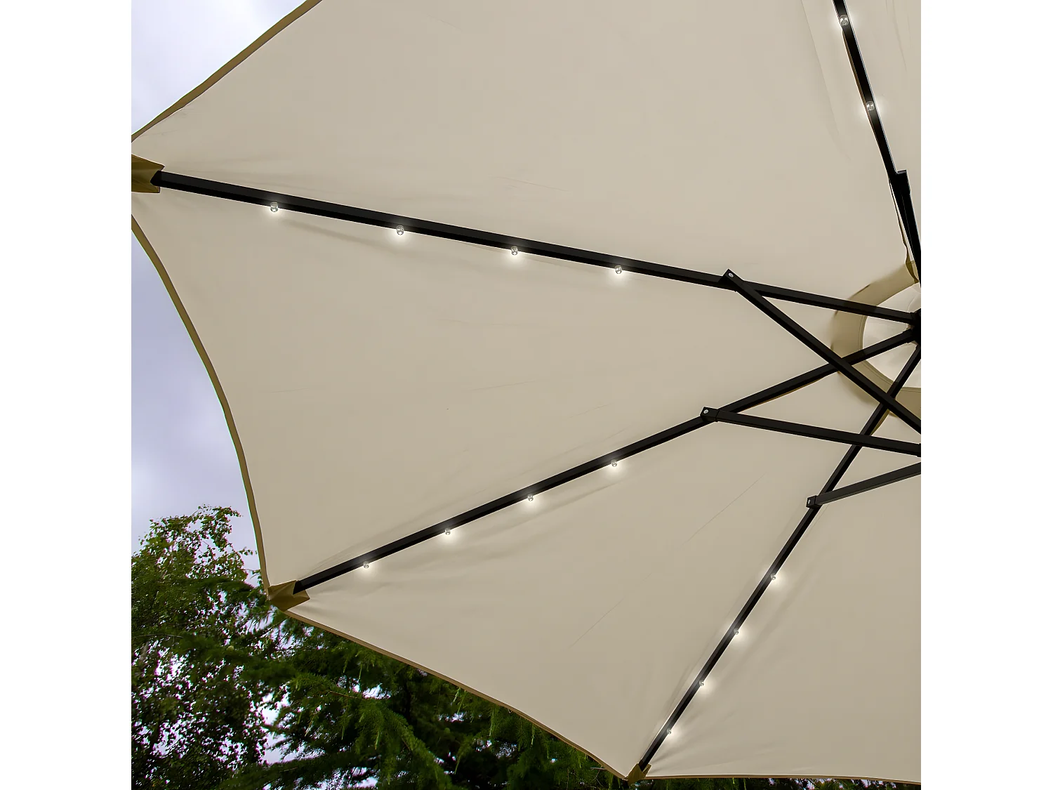 Parasol Crème 270 cm avec 32 LED's Intégrés