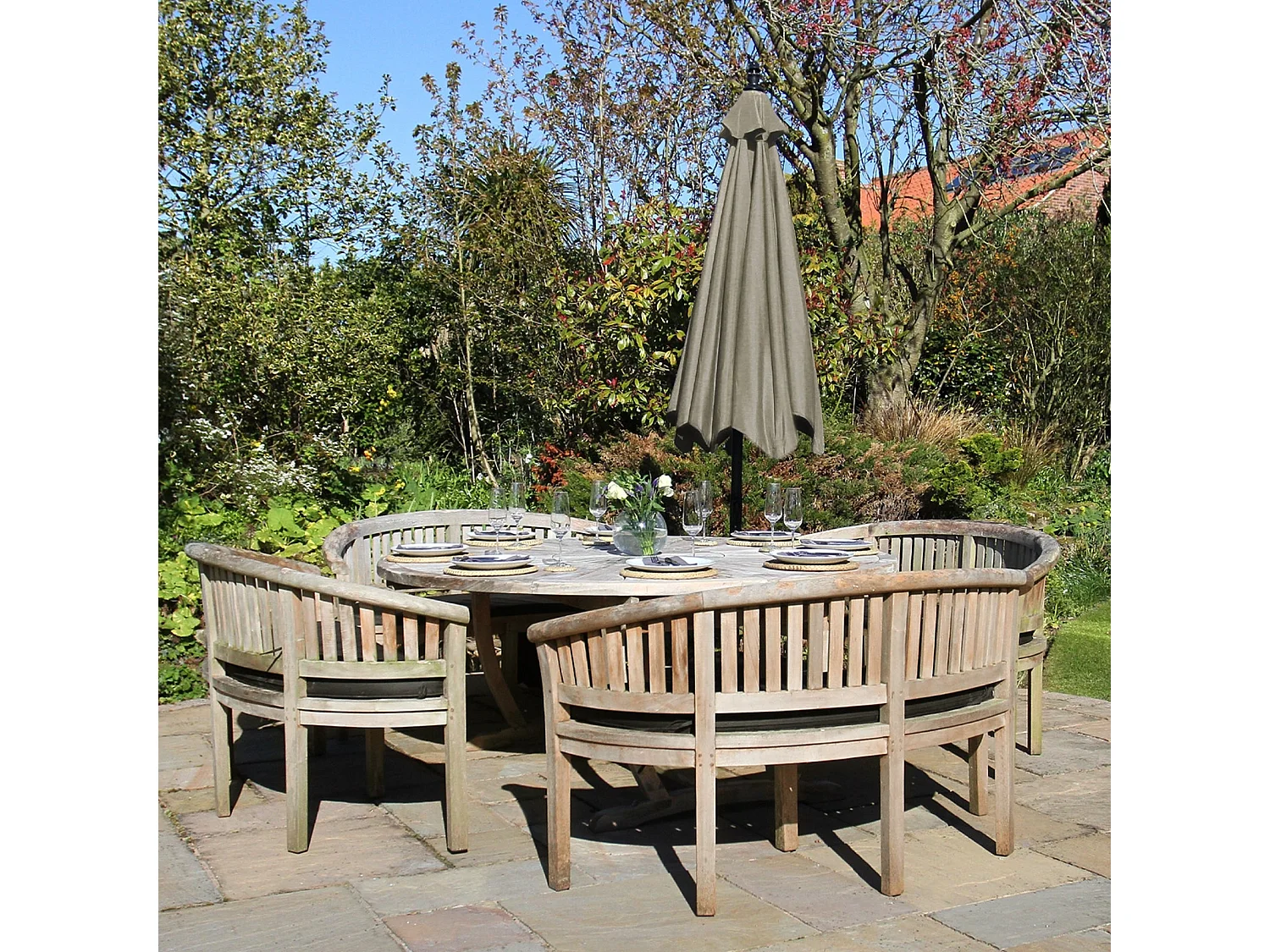 Beige Cantilever Parasol